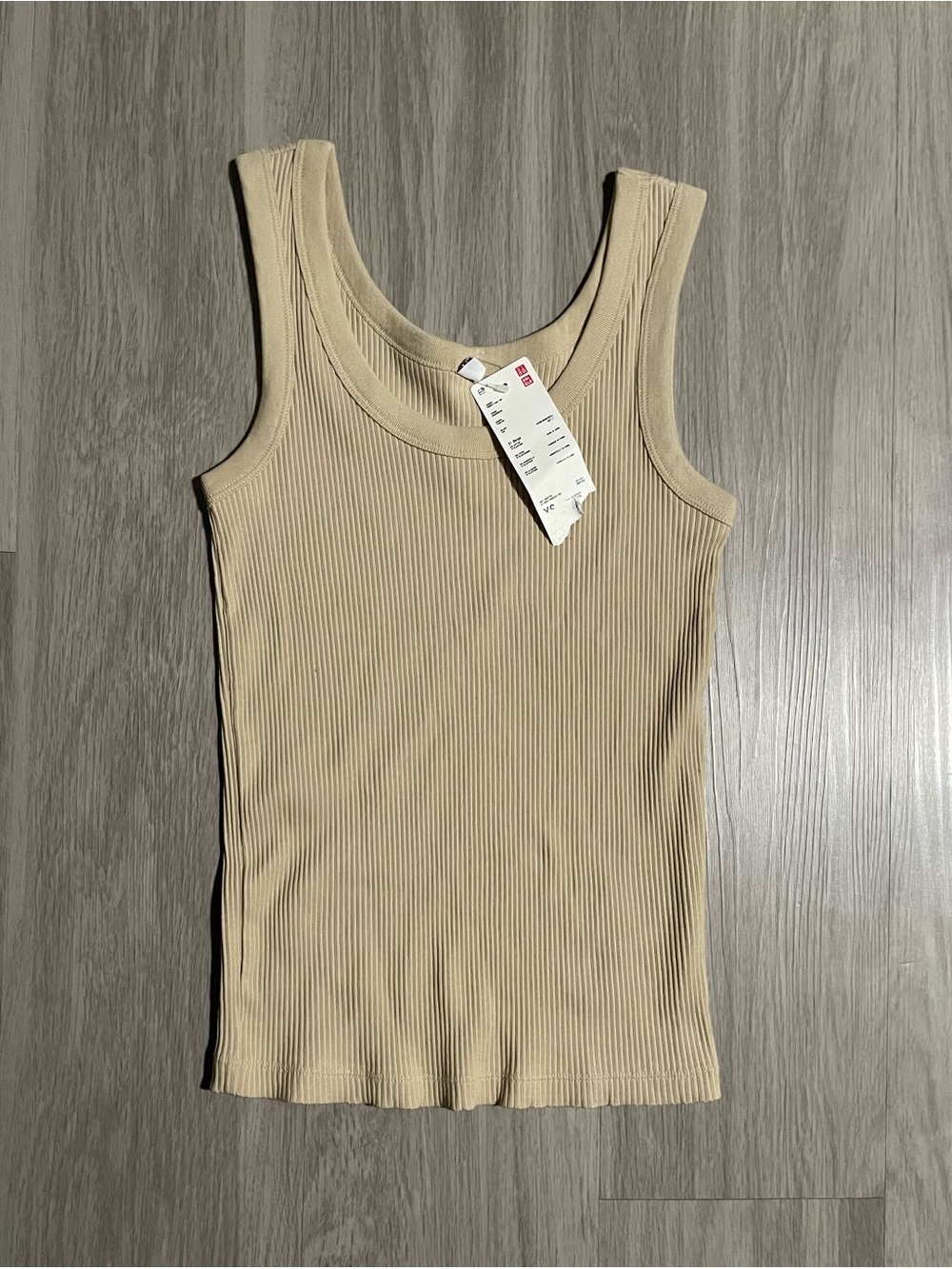 Ribbed Uniqlo Tank Top